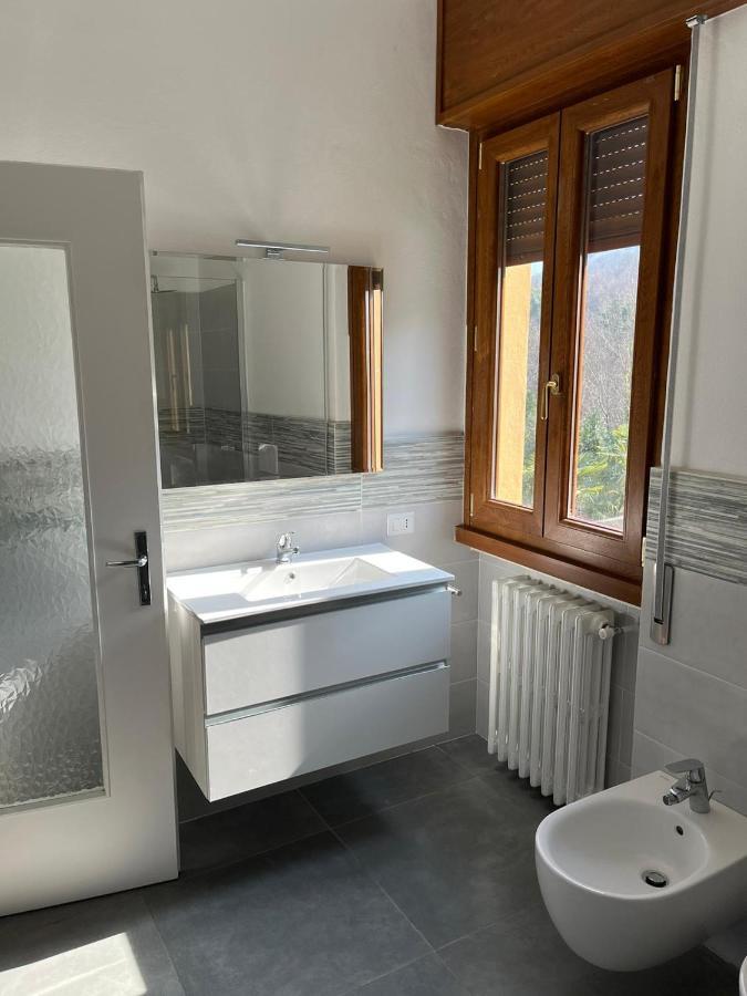 Casa Del Faggio Rosso Apartment เบลลาโจ ภายนอก รูปภาพ